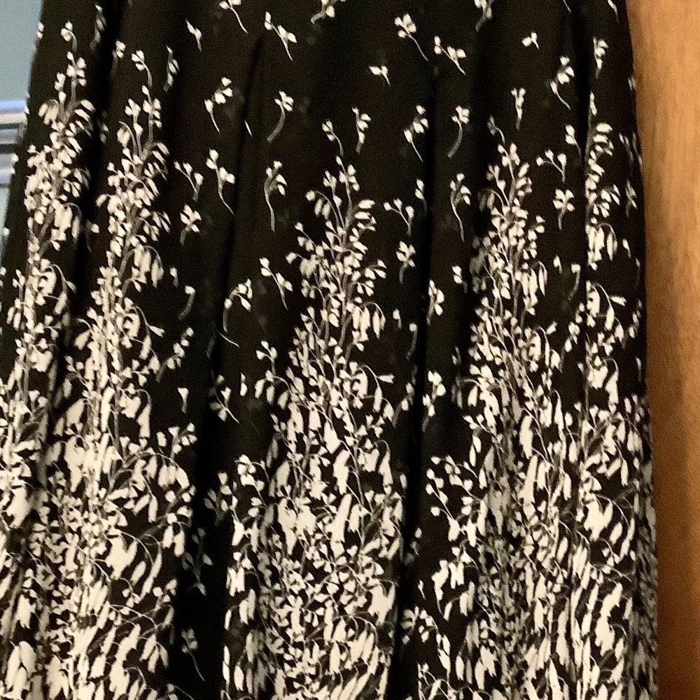 Jones New York skirt